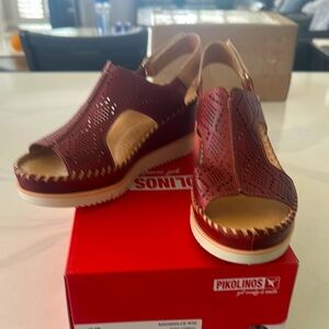 Pikolinos Red Wedge Shoes with Elegant Design